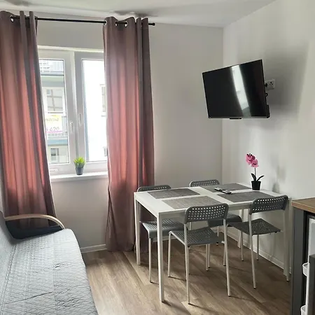 Διαμέρισμα 44a Debina I 400 M Do Plazy Przez I Balkon I 4 Osoby